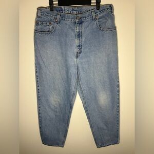 Vintage Levi’s 560 Relaxed Taper Jeans Men’s W36 L29